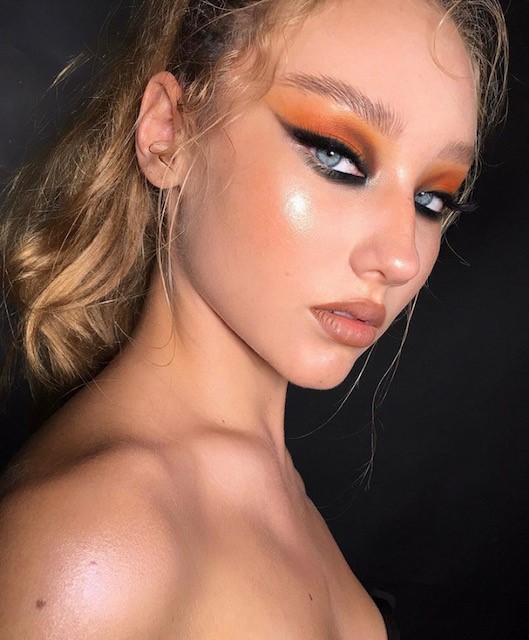 foxy eyes tendencias en maquillaje otoño invierno 2020
