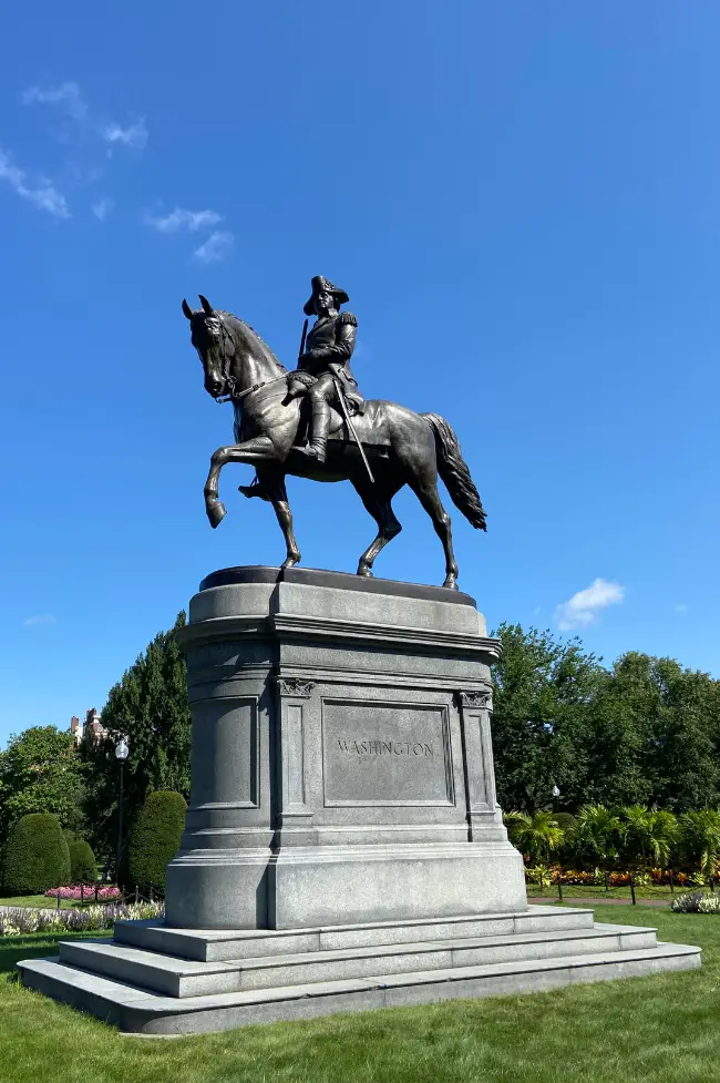 Estatua George Washington