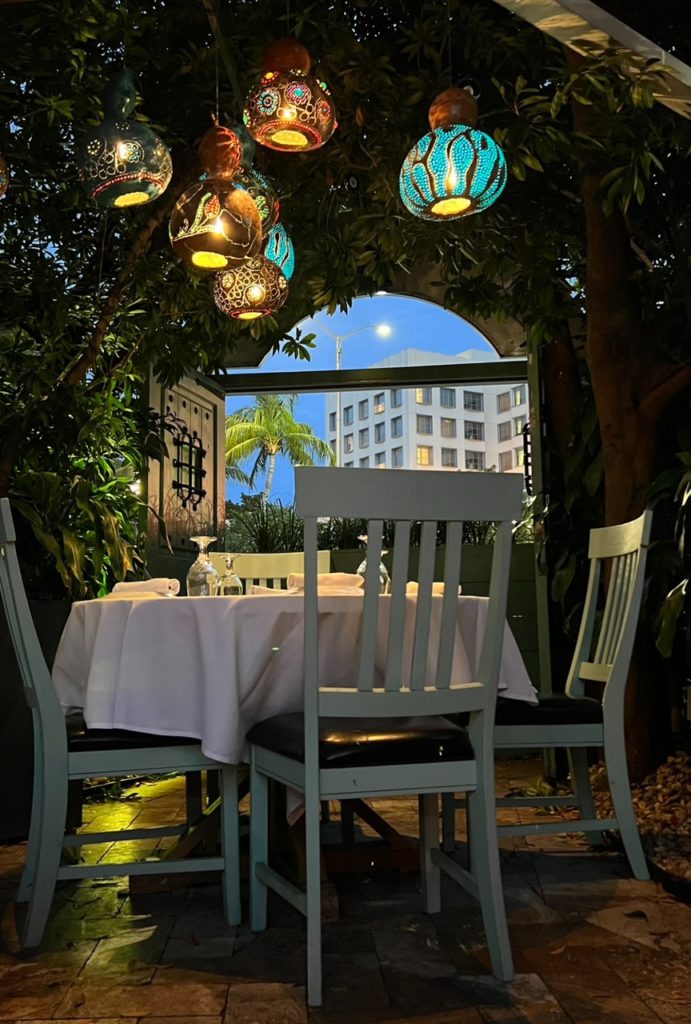 Restaurantes bonitos en Miami, Komma restaurant
